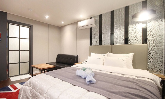 Sangnam-dong Hotel | Changwon Sangnam-dong Some