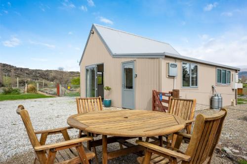 Alexandra House | Chapman Valley View - Alexandra Cottage