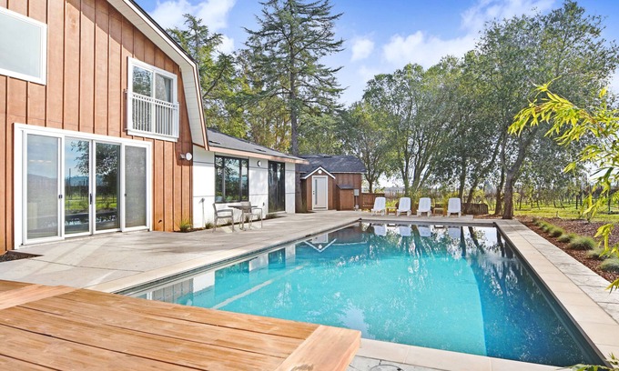 Sonoma House | Chardonnay Estate - 7 Suites in the heart of wine region 2 ml from Sonoma Square