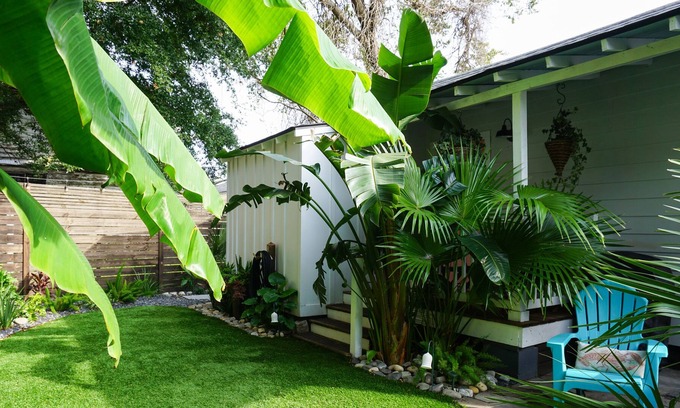 North-Central Cottage | Charlestons Charming city hotel