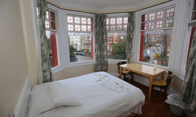 St. George's Hotel | Charlie Hotel