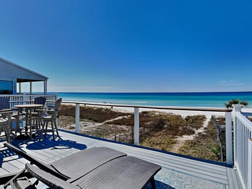 West Panama City Beach Apartment | Charline Beachside Villa