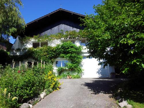 Aix-les-Bains Apartment | Charmète