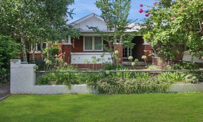 Wagga Wagga House | Charm and Value in Central