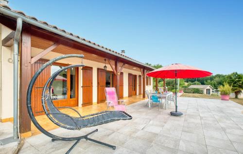 Saint-Martial-de-Valette House | Charmante Maison À La Campagne