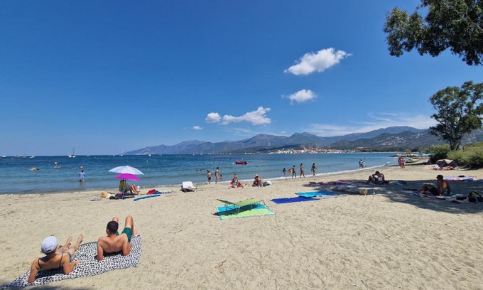 Poggio-Mezzana Apartment | Charmant logement avec piscine à 300 m de la plage