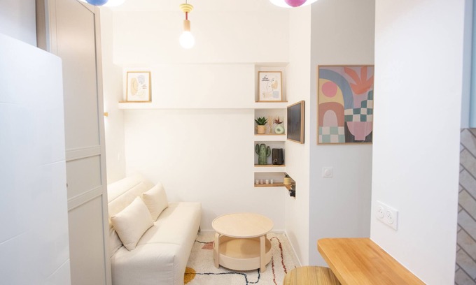 Ternes Apartment | Charmant Studio Pour Deux Près de L'arc de Triomphe