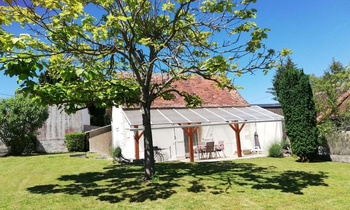 La Roche-Posay House | Charmante longère 80m² à 6km des Thermes - Terrasse, Jardin, Barbecue, Animaux acceptés - FR-1-541-31