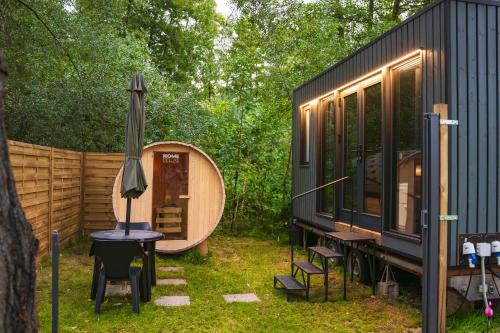 Kloster Lehnin Apartment | Charmantes Tiny House am See mit Outdoor-Sauna