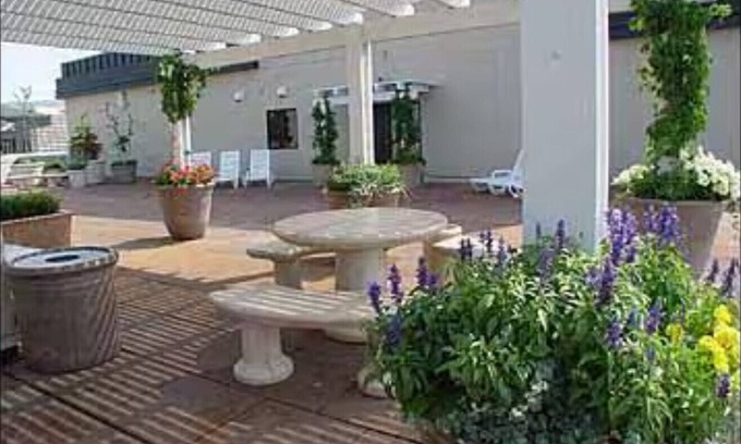 Rio Grande Condo | Charming 1.5-bedroom condo with AC, fitness room in fabulous Salt Lake City