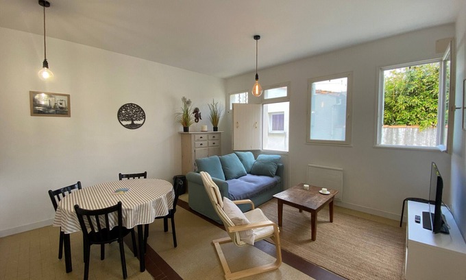 Fouras House | Charming 1-Bed Home in Fouras, Steps from Beach & Town Center