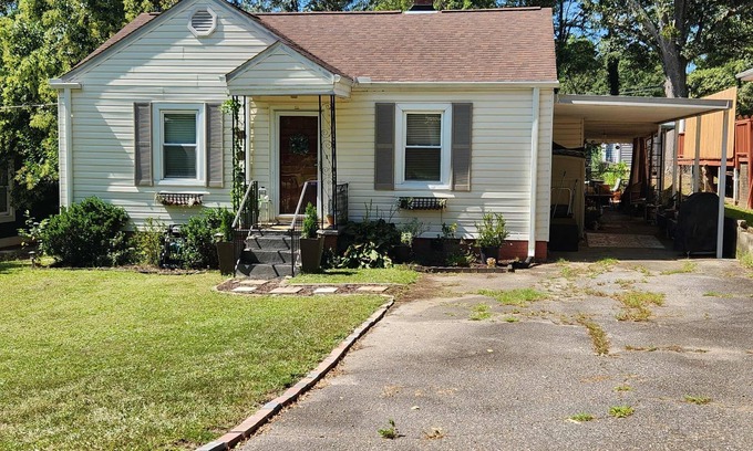 Greenville - Spartanburg House | Charming 1-bedroom bungalow, just 1.5 miles from downtown Greenville!