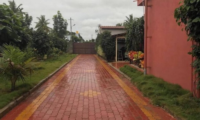 Chikkaballapur Apartment | Charming 1-bedroom apartment in delightful Nandi Hills with AC