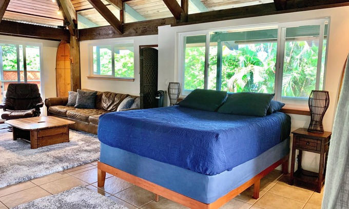 Hana House | Charming 1-bedroom loft in wonderful Hana town walking distance to beach.