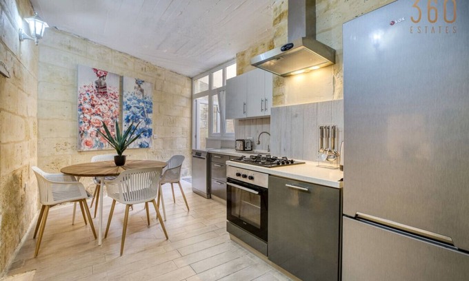 Cospicua Apartment | Charming 1BR Apt with Private Terrace in Bormla