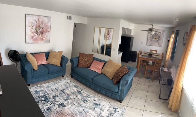 Paradise Apartment | Charming 1st Floor Escape: 1.1 mi. to Airport; 2.4 mi. to LV Strip - Fast WiFi