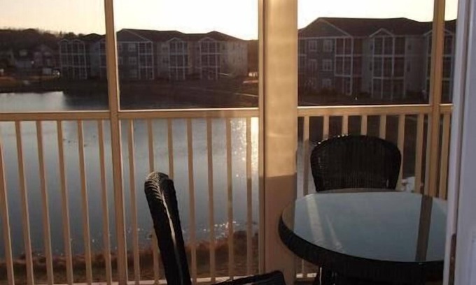 Historic District Condo | Charming 2 Bedroom/2 Bath Condo with Screened in Porch Villages at Five Points