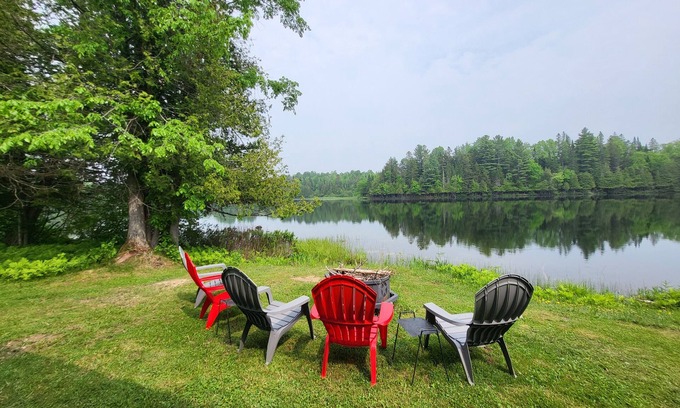 Monticello Cottage | Charming 2 Bedroom Cottage steps from Conroy Lake in Monticello, Maine.