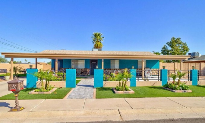 Casa Grande House | Charming 2-bedroom house in Casa Grande with AC
