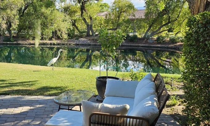 Palm Desert Condo | Charming 2-bedroom condo with lake view. Light & airy. The Lakes Country Club.