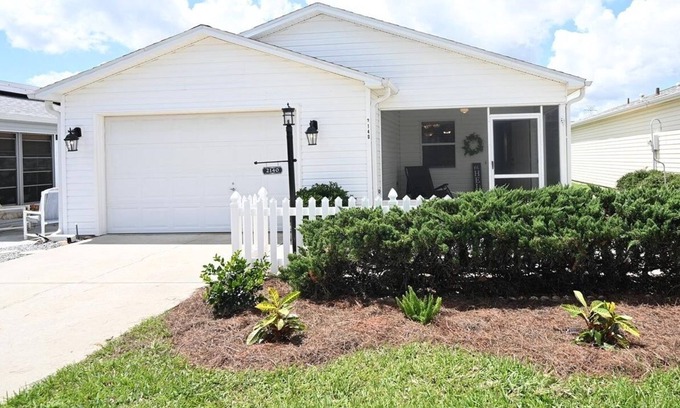 Santo Domingo Villa | Charming 2-bedroom Patio Villa in The Villages