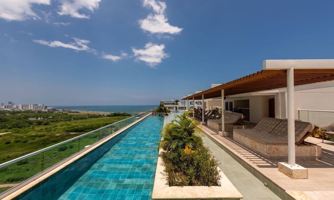 Cartagena Apartment | Charming 2-bedroom apartment in lovely Cartagena de Indias with AC, WiFi