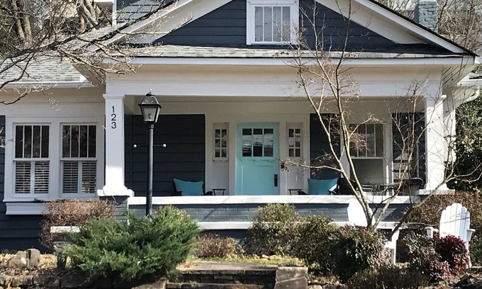 Downtown Decatur House | Charming 2BR/2BA Cottage in Downtown Decatur + Easy Access to World Cup Matches