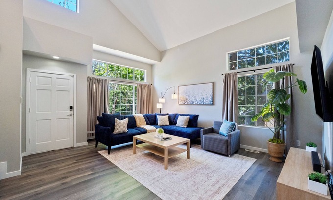 Marysville House | Charming 3-bedroom house in nice Marysville with AC