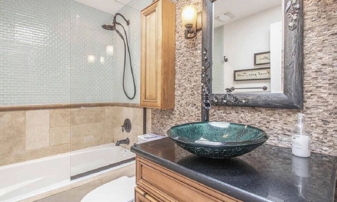 Mishawaka House | Charming 3-bedroom house with cozy vibes and fitness room in Mishawaka