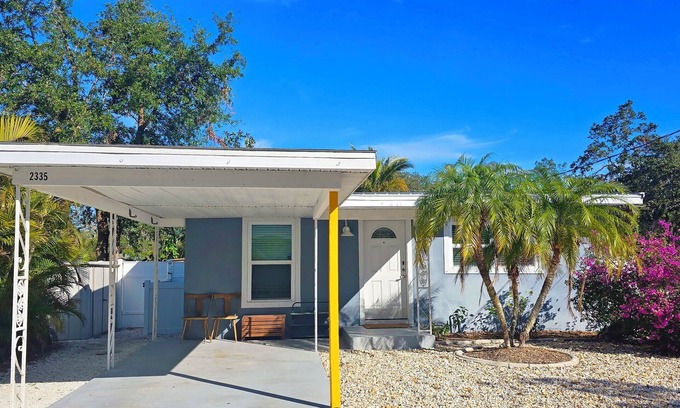 Alta Vista House | Charming 3-bedroom house on Legacy Trail in fabulous Downtown Sarasota
