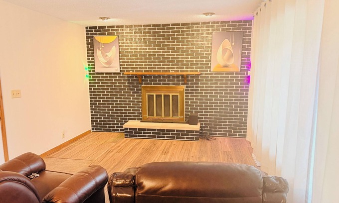 Cedar Rapids - Iowa City House | Charming 3-bedroom house in pleasant Cedar Rapids