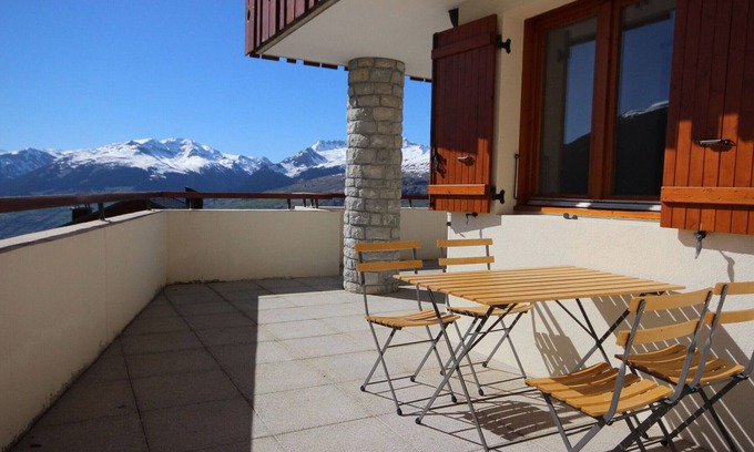 Vallandry Apartment | Charming 3-Room Apartment for 7 in Quiet Vallandry, Close to Slopes