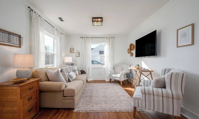 Murfreesboro House | Charming 3BR 2BA Fully Renovated near DWNTN & MTSU