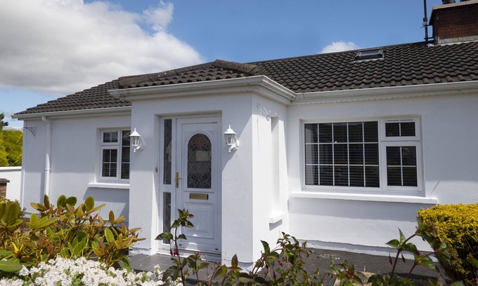 Dungannon Cottage | Charming 4-Bed Cottage in Dungannon
