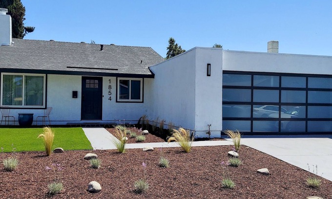 Simi Valley House | Charming 4-bedroom single story house with WiFi and AC in lovely Simi Valley