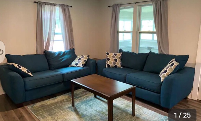 Lake Geneva House | Charming 4 br Home Near Downtown Lake Geneva available for Monthly Rental