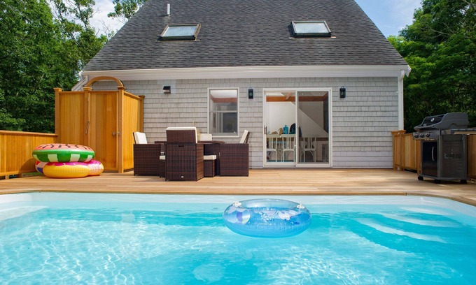 Edgartown House | Charming 4B island getaway with revitalized pool area, beach decor, pet-friendly