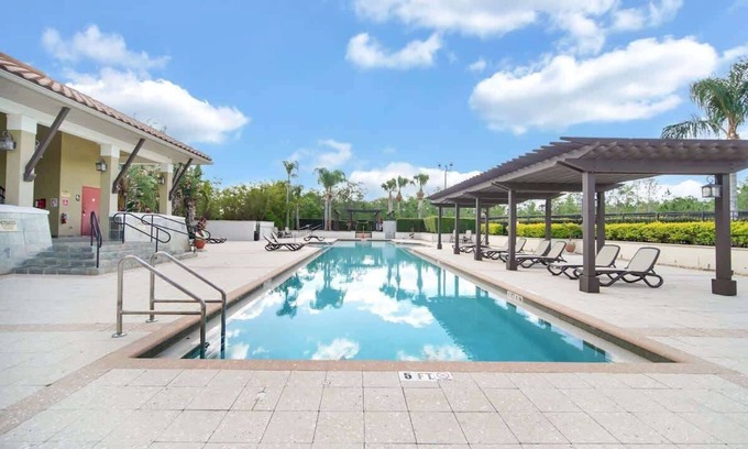 Florida Central Atlantic Coast House | Charming 4BR, 3.5 Bath - Near Disney World