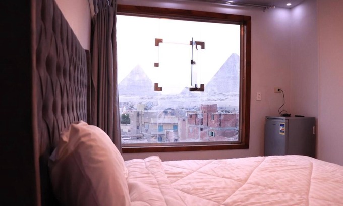 Giza Bed & Breakfast | Charming 6-bedroom B&B with AC and WiFi in lovely Giza Governorate
