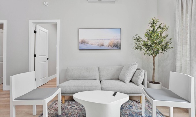 Hermosa Village House | Charming Anaheim Home: Cozy & Brand-New Comforts