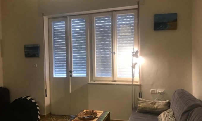 Tel Aviv City Center Apartment | Charming apartment in the heart of Tel Aviv. Located near all bars/restaurants!