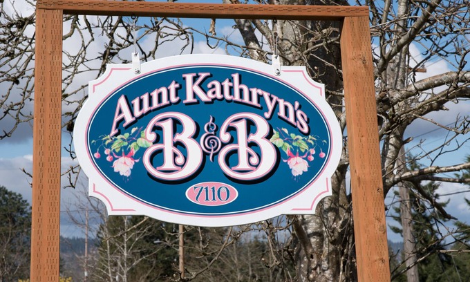 Everett Bed & Breakfast | Charming B&B in Snohomish