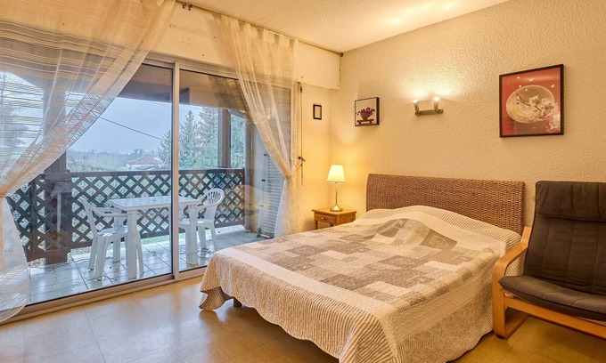 Barbotan-les-Thermes Apartment | Charming bright T1 with balcony and parking, for 2 people