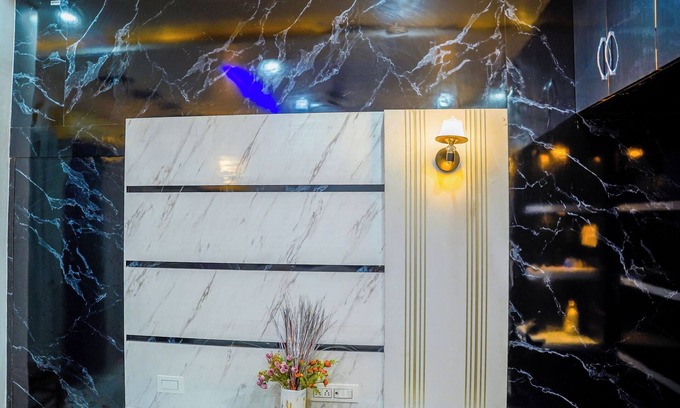 Varanasi Apartment | "Charming Banaras Retreat: Cozy 2-Bedroom Apartment in the Heart of Varanasi"