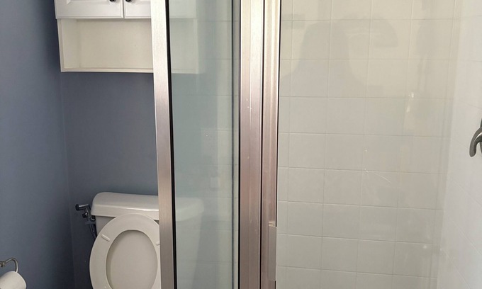 North Hills West Bed & Breakfast | Charming bed & breakfast in a quiet neghborhood. close to major feeways