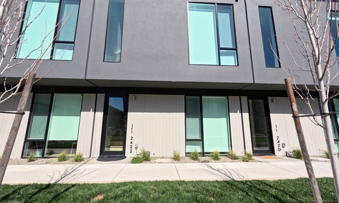 Land Park Apartment | Charming brand new studio close to downtown with WiFi, AC.