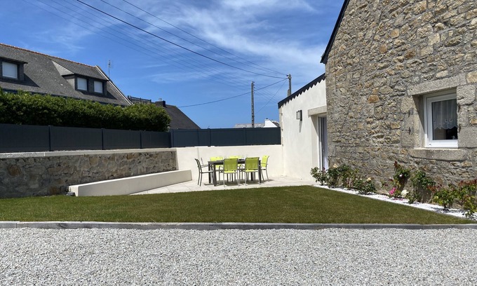 Plouescat House | Charming Breton House Just Steps from the Beach (100 meters, Easy Access)