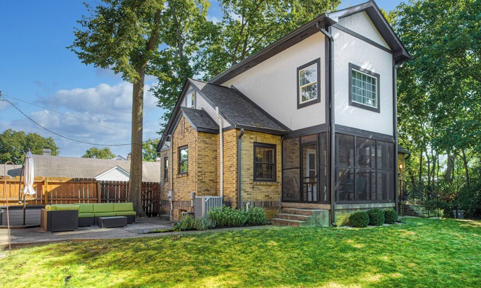 Warfleigh House | Charming Broad Ripple home on the water, walk to everything!