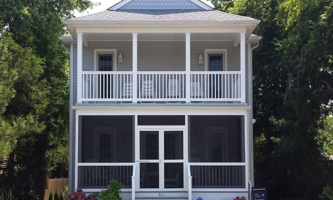 Cape May Point House | Charming Cape May Point Home, 1 1/2 blocks to the beach and open layout