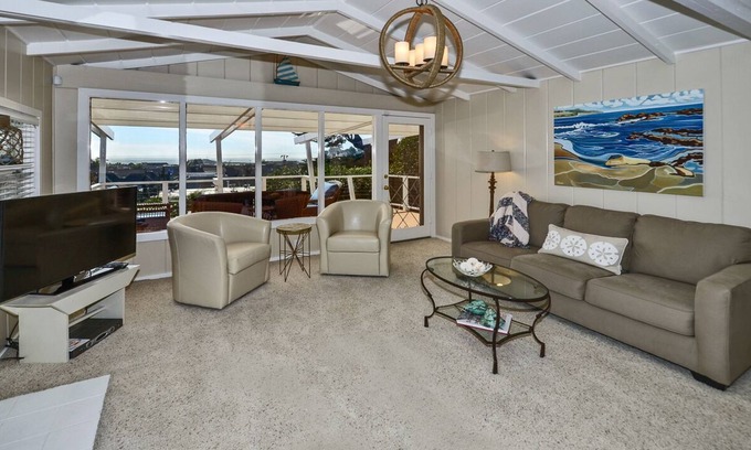 Capitola House | Charming Capitola Home With Amazing Ocean View Deck - Walk To Town